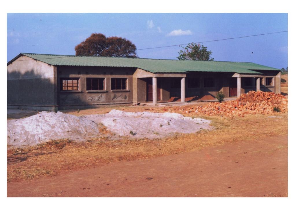 Vista frontal de Anzathu Primary School